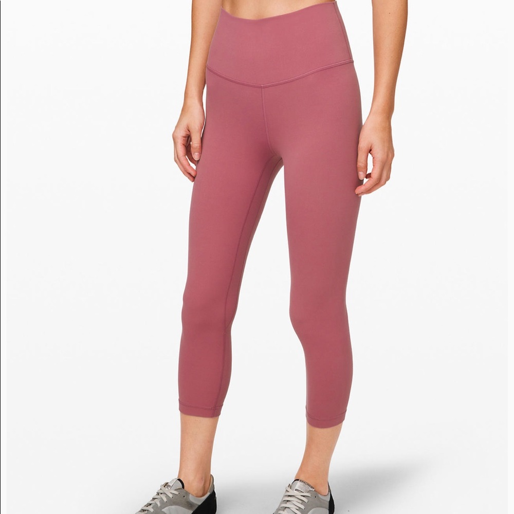 Lululemon - Align Crop 
21"